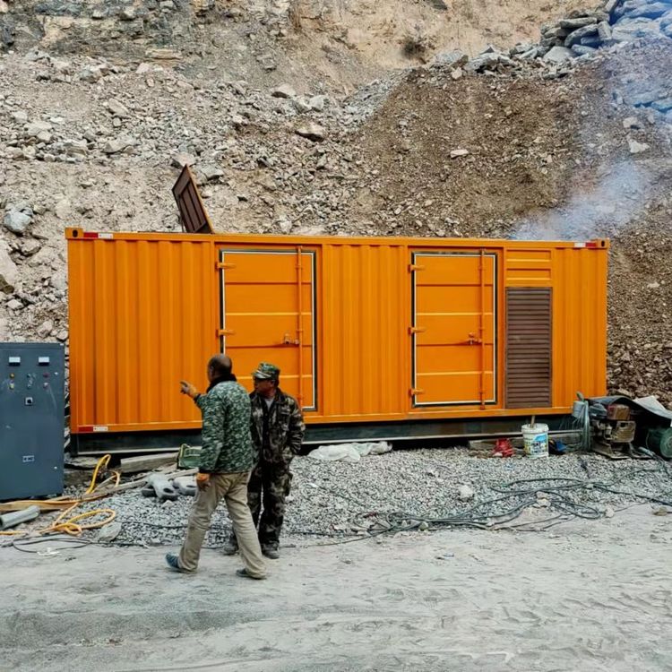 渝水如何选择适合自己的 800KW 柴油发电机组?